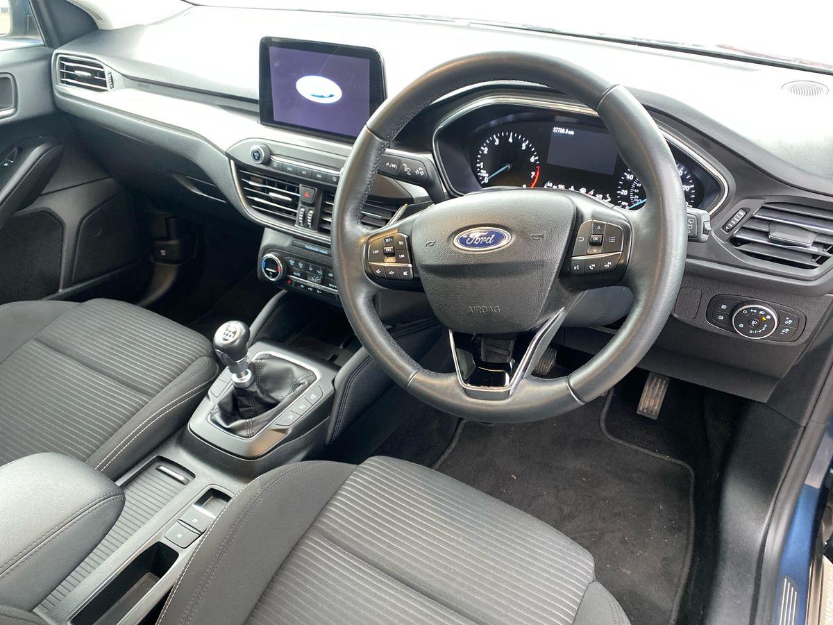 Used Ford Focus 2021 for sale - 76853665: Photo 9