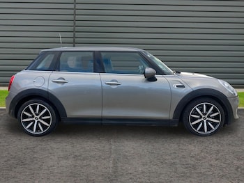 Used MINI Hatch 2018 for sale - 76845725: Photo