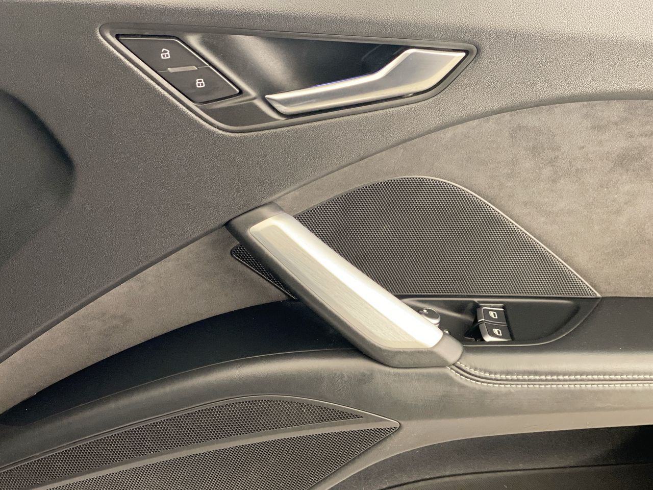 Used Audi TT 2018 for sale - 76461420: Photo 13