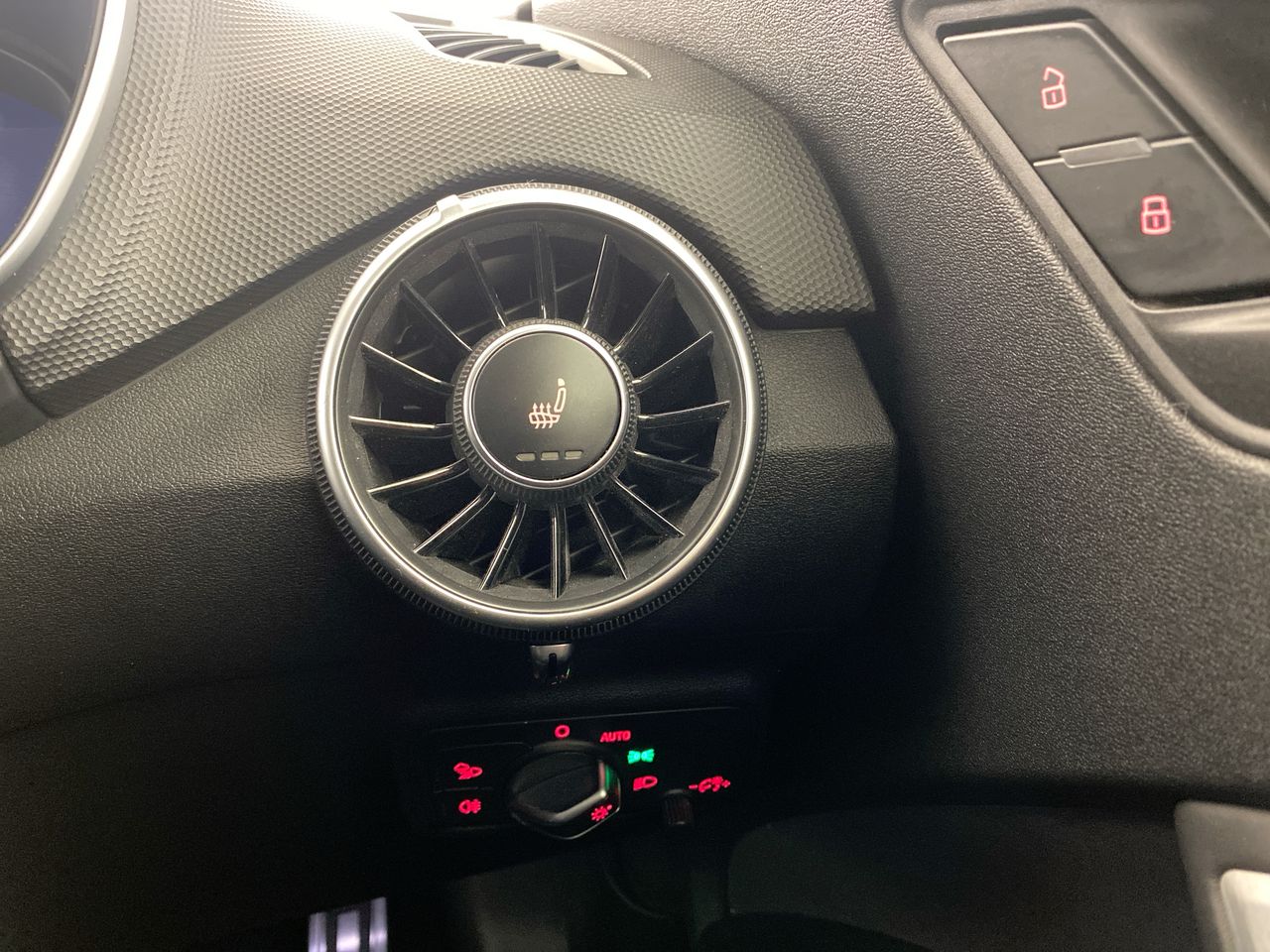 Used Audi TT 2018 for sale - 76461420: Photo 22