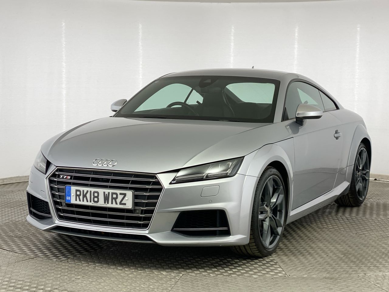 Used Audi TT 2018 for sale - 76461420: Photo 3