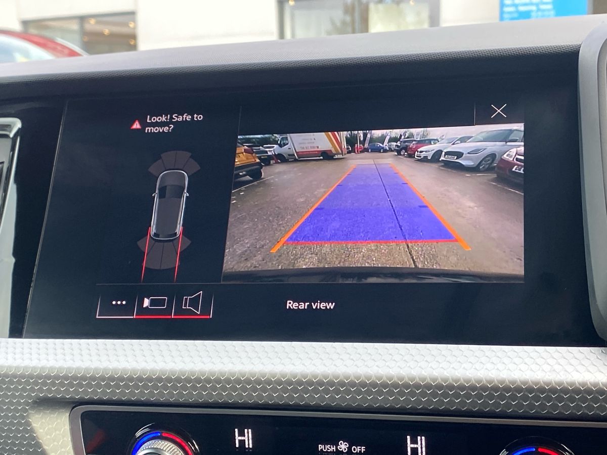 Used Audi A1 2021 for sale - 76650903: Photo 17