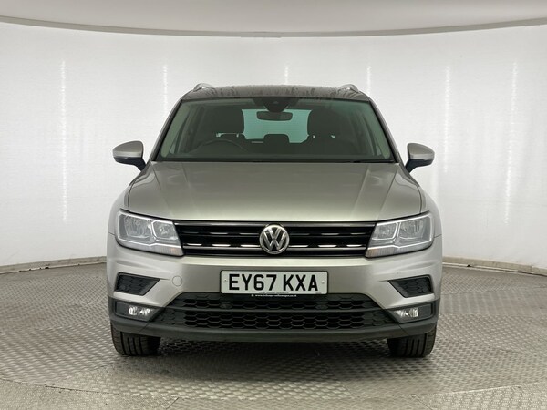 Used Volkswagen Tiguan 2017 for sale - 76112438: Photo 2