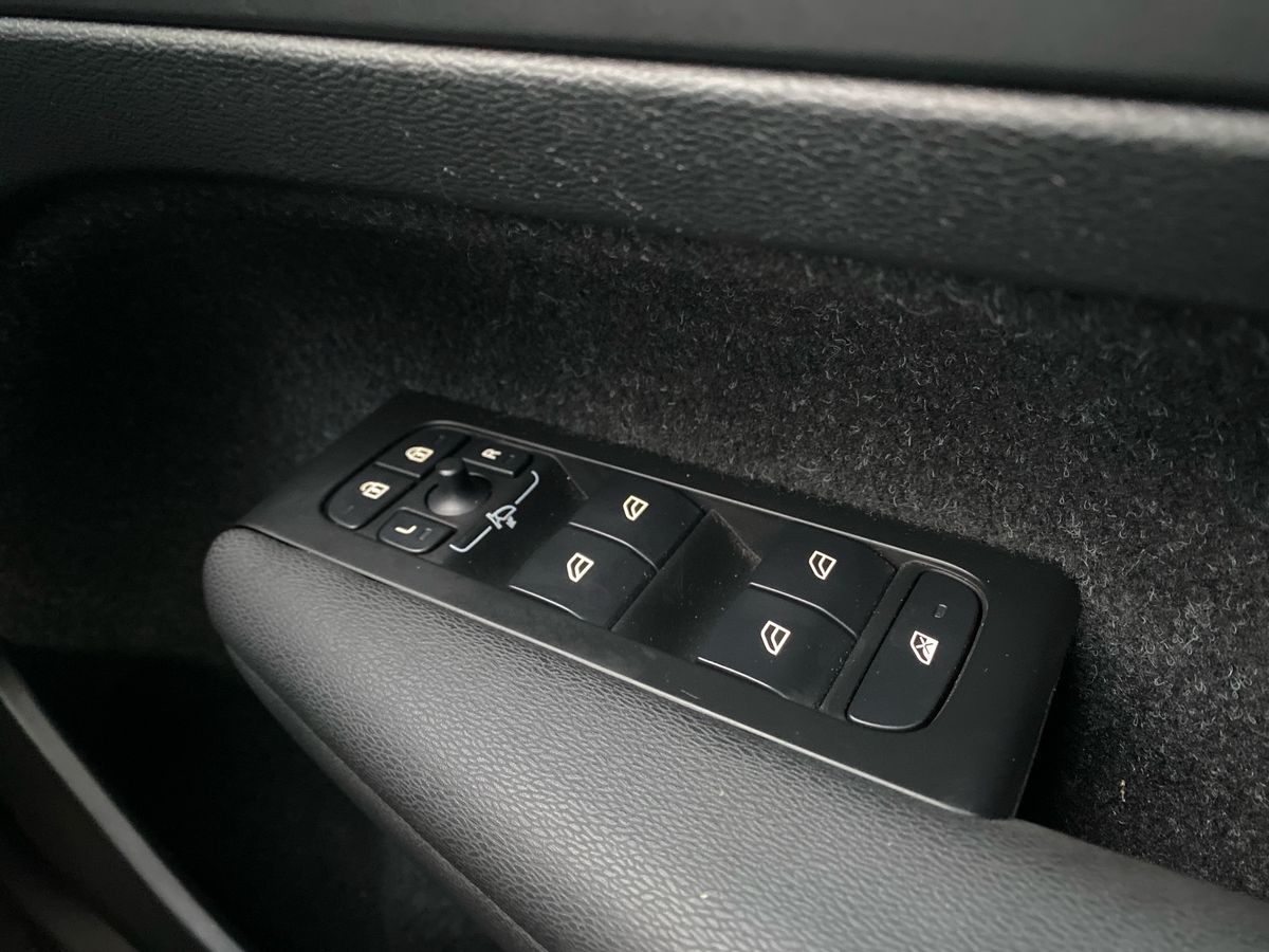 Used Volvo XC40 2020 for sale - 76542726: Photo 15