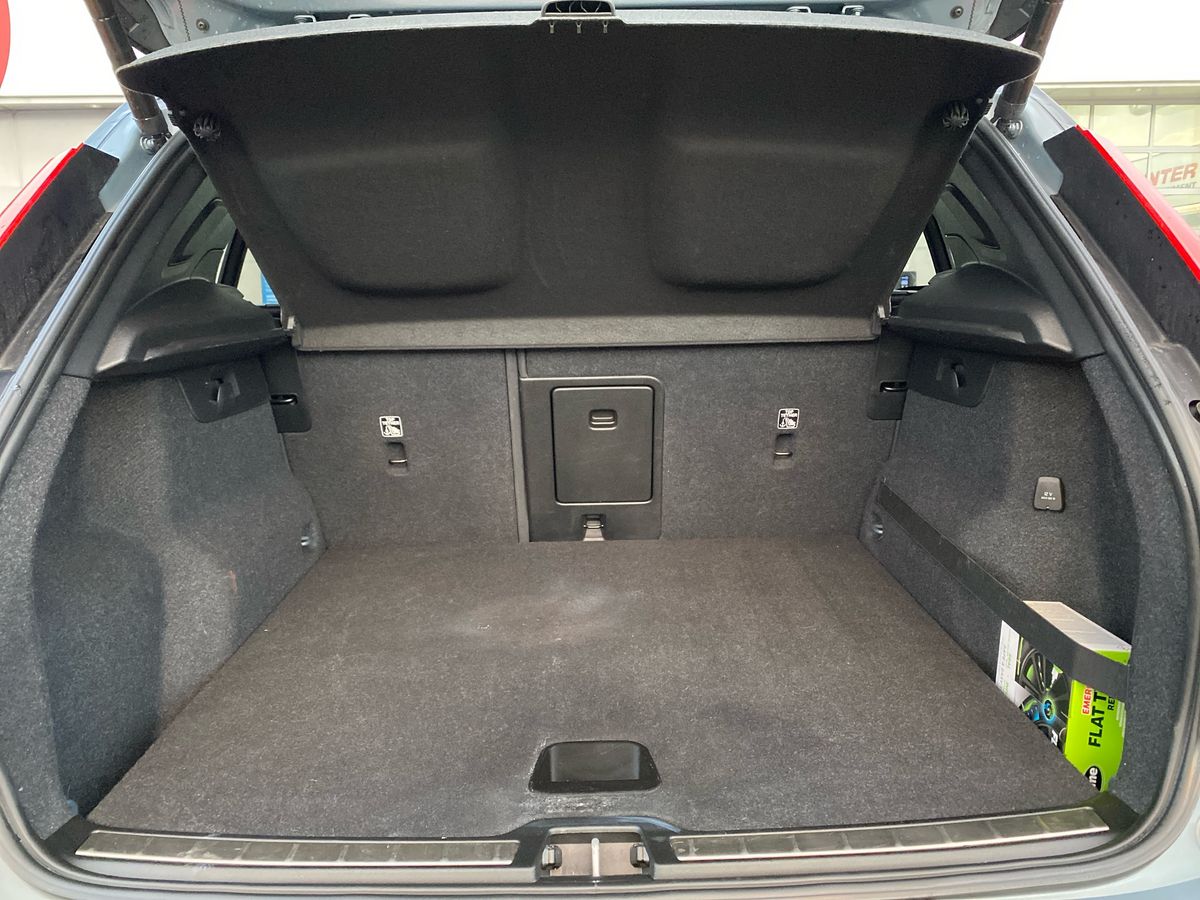 Used Volvo XC40 2020 for sale - 76542726: Photo 22