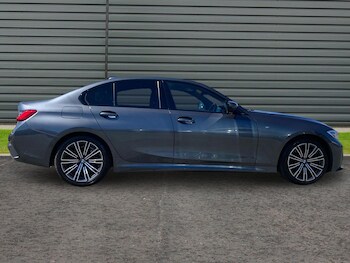 Used BMW 3 Series 2021 for sale - 78341173: Photo