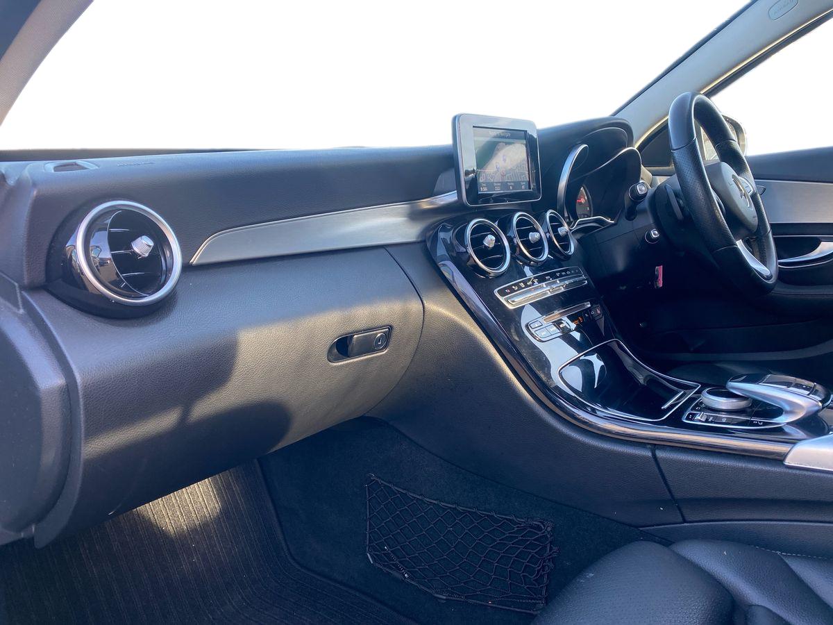 Used Mercedes-Benz C Class 2017 for sale - 76461412: Photo 12