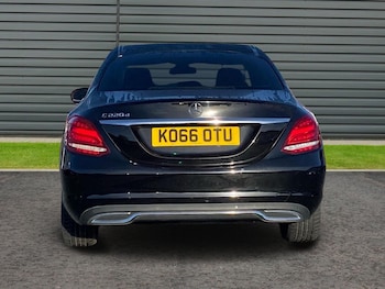 Used Mercedes-Benz C Class 2017 for sale - 76461412: Photo