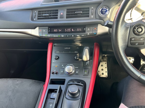 Used Lexus CT 2018 for sale - 76112460: Photo 11