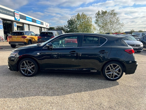 Used Lexus CT 2018 for sale - 76112460: Photo 8