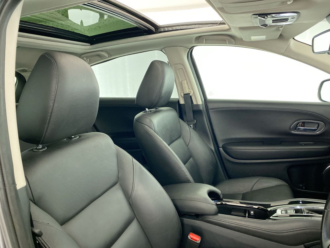 Used Honda HR-V 2017 for sale - 76461478: Photo 14