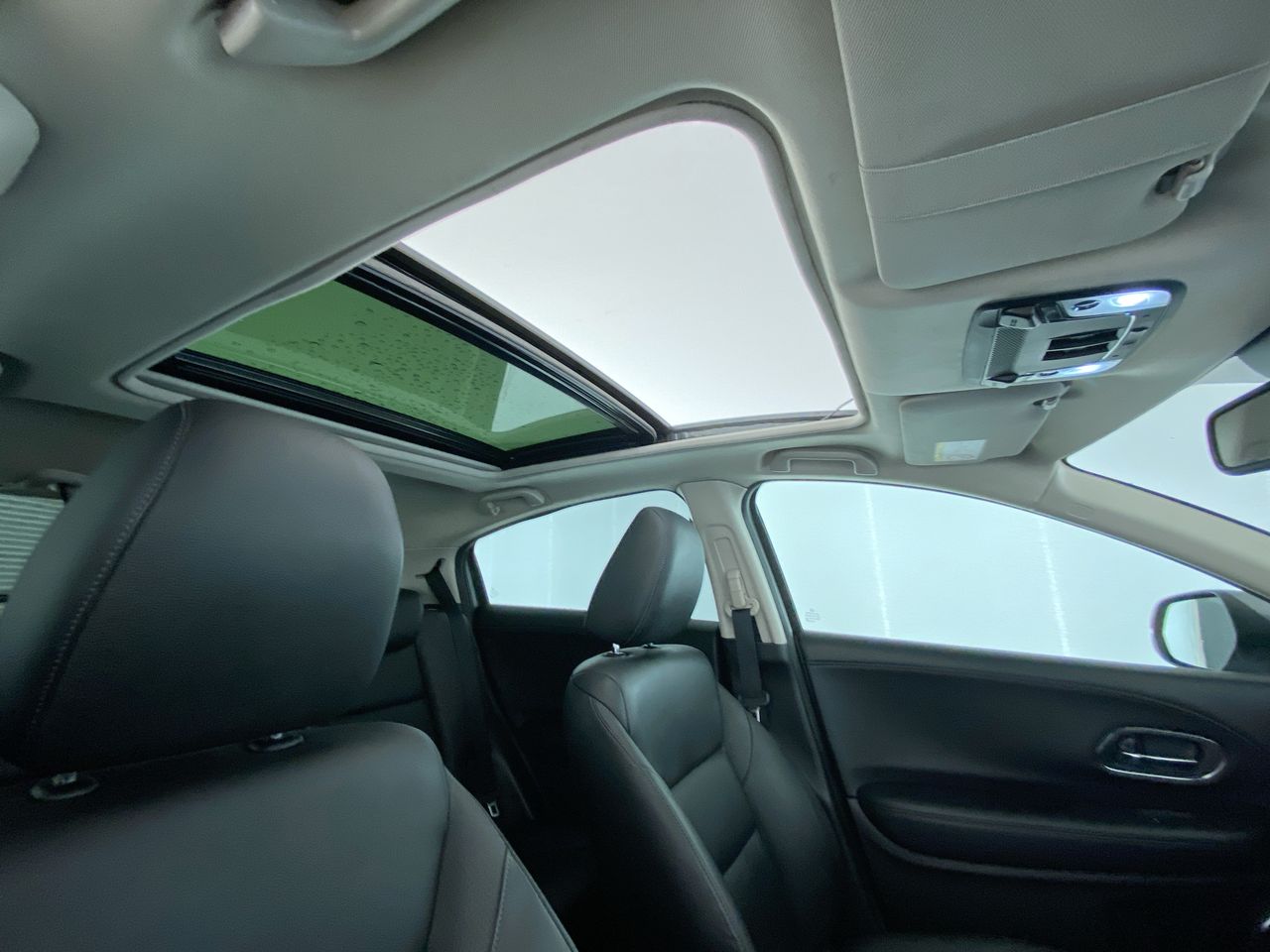 Used Honda HR-V 2017 for sale - 76461478: Photo 23