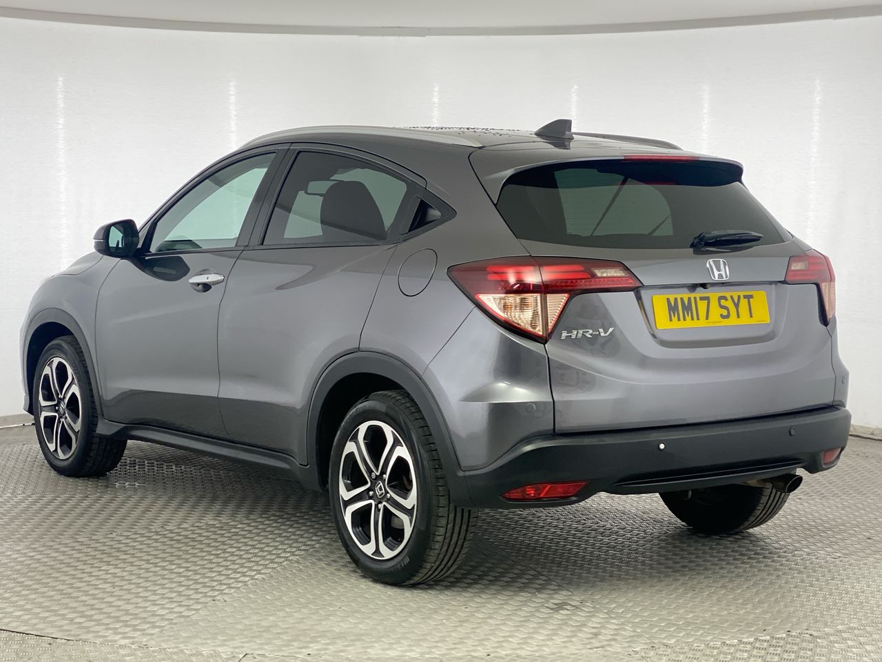 Used Honda HR-V 2017 for sale - 76461478: Photo 5