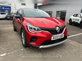 Used Renault Captur 2022 for sale - 77790073: Photo