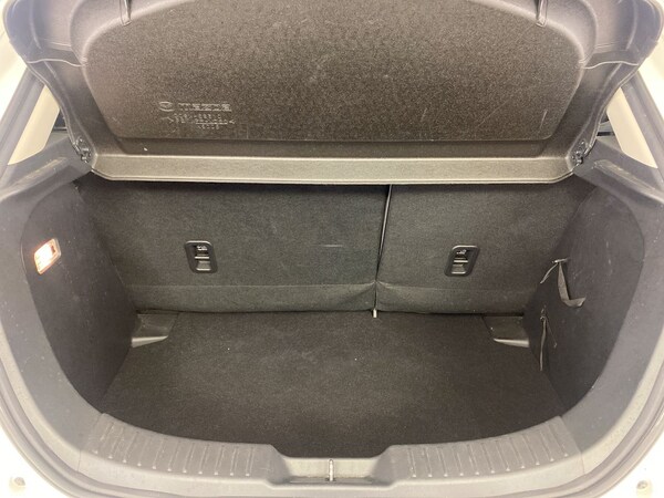 Used Mazda Mazda2 2022 for sale - 75392025: Photo 22