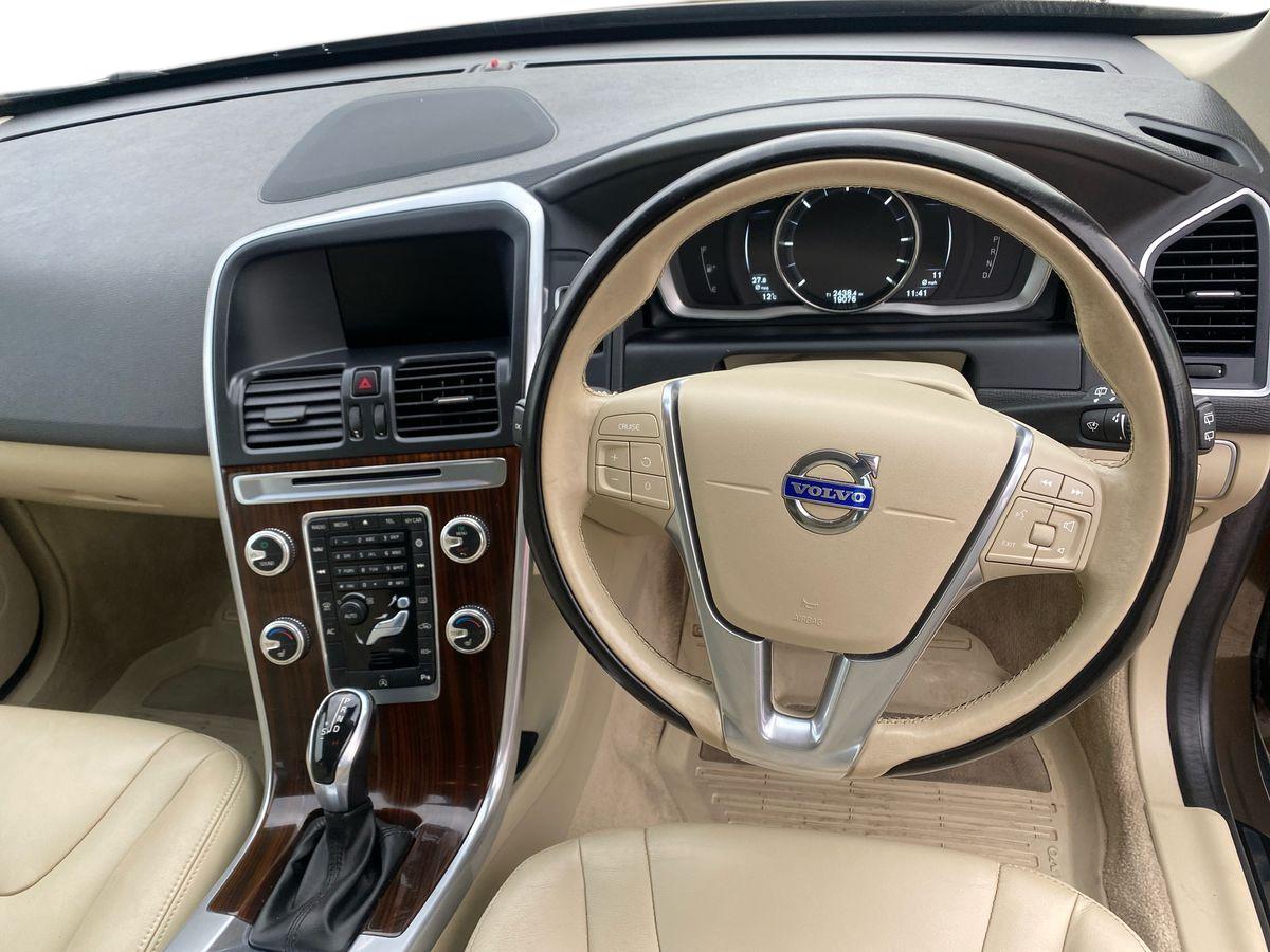 Used Volvo XC60 2015 for sale - 76932017: Photo 10