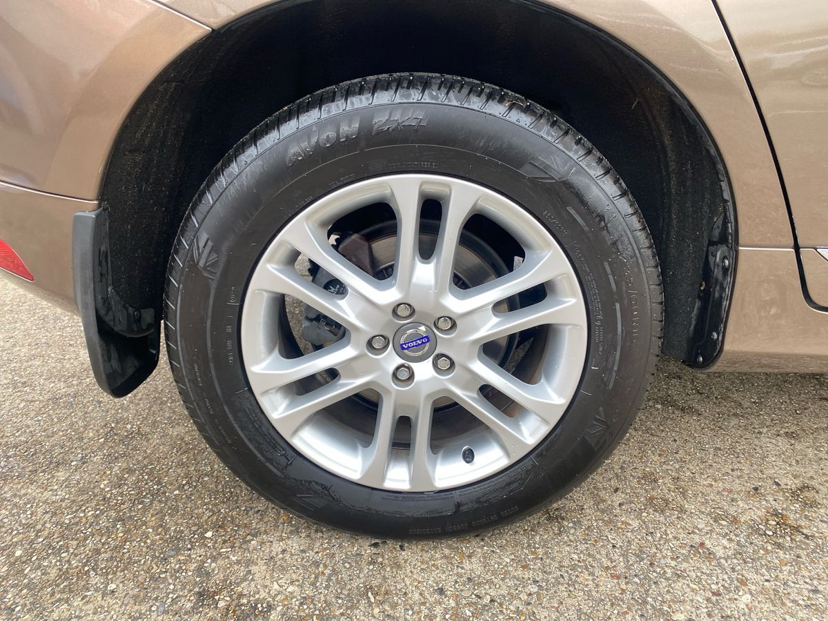 Used Volvo XC60 2015 for sale - 76932017: Photo 23