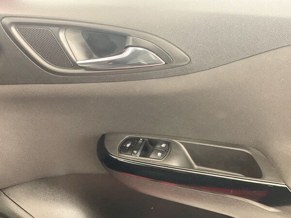 Used Vauxhall Corsa 2017 for sale - 76116904: Photo 13