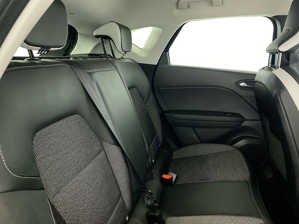 Used Renault Captur 2020 for sale - 75652749: Photo 24