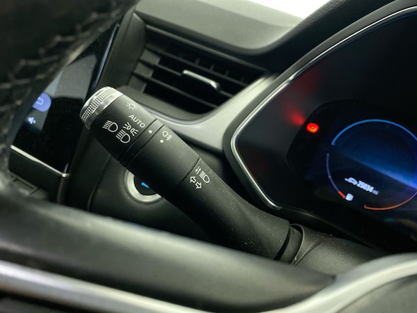 Used Renault Captur 2020 for sale - 75652749: Photo 29