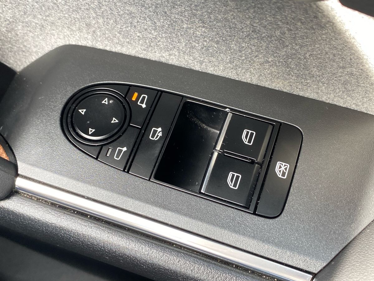 Used Mazda MX-30 2023 for sale - 77889115: Photo 15