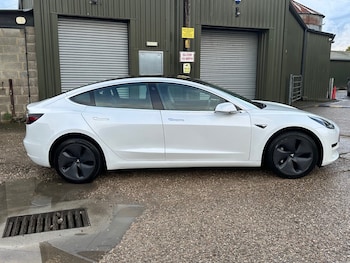 Used Tesla Model 3 2019 for sale - 76415087: Photo