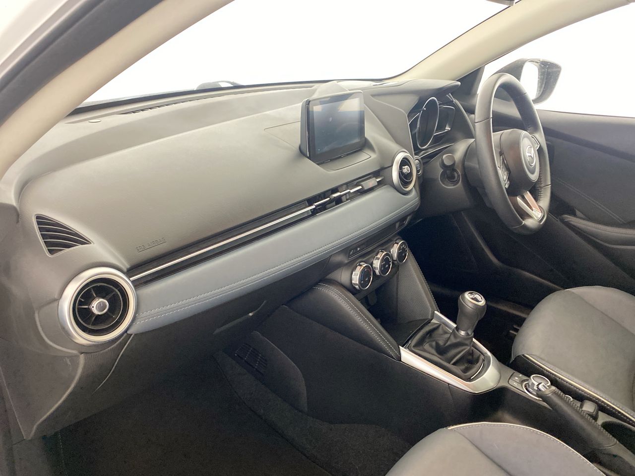 Used Mazda Mazda2 2022 for sale - 76461484: Photo 25