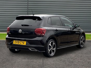 Used Volkswagen Polo 2019 for sale - 77579421: Photo