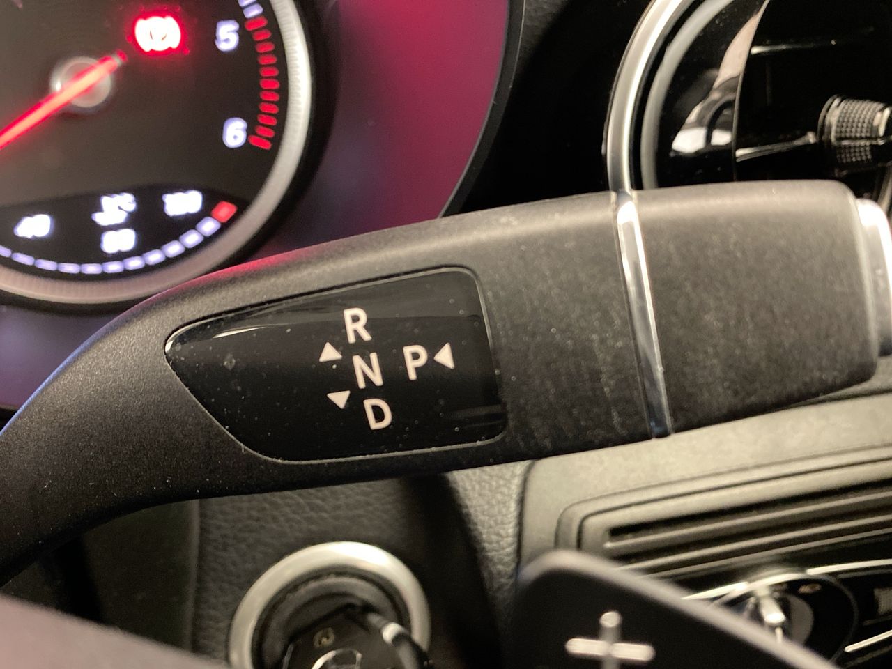 Used Mercedes-Benz GLC 2018 for sale - 75930022: Photo 22
