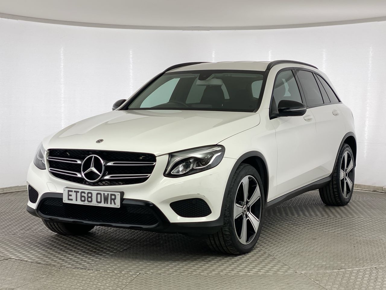 Used Mercedes-Benz GLC 2018 for sale - 75930022: Photo 3