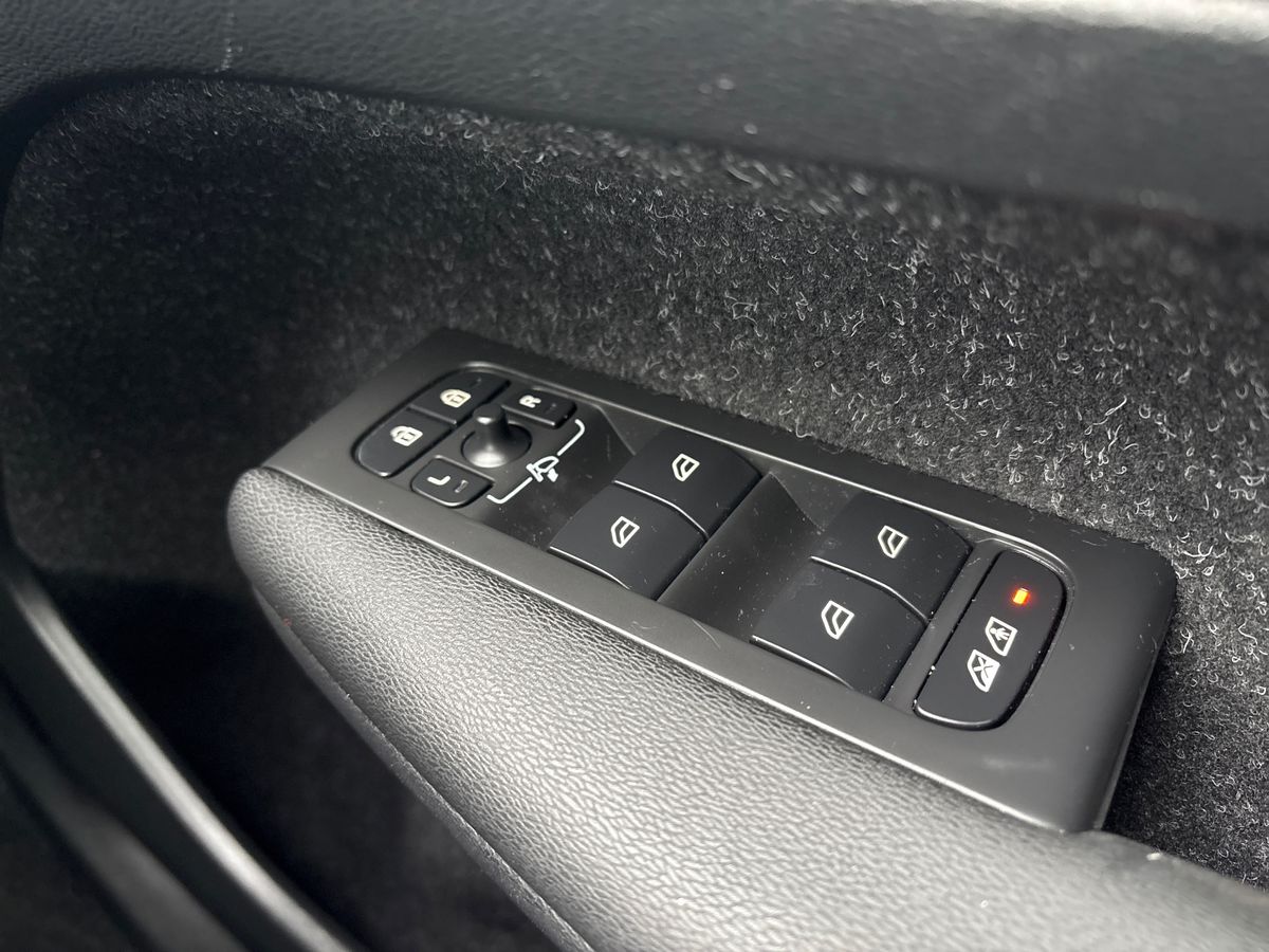 Used Volvo XC40 2020 for sale - 77298130: Photo 15