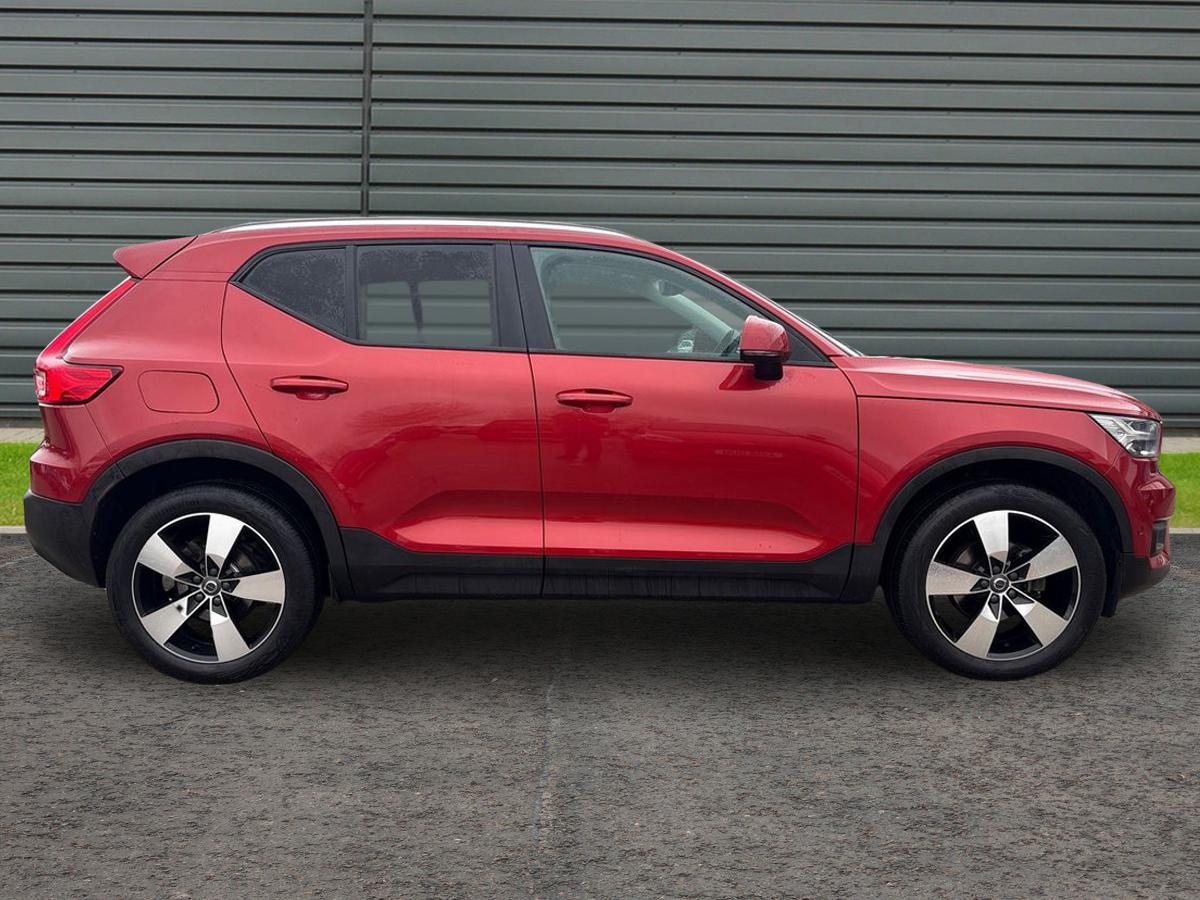 Used Volvo XC40 2020 for sale - 77298130: Photo 2