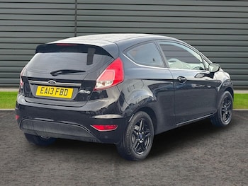 Used Ford Fiesta 2013 for sale - 77125615: Photo