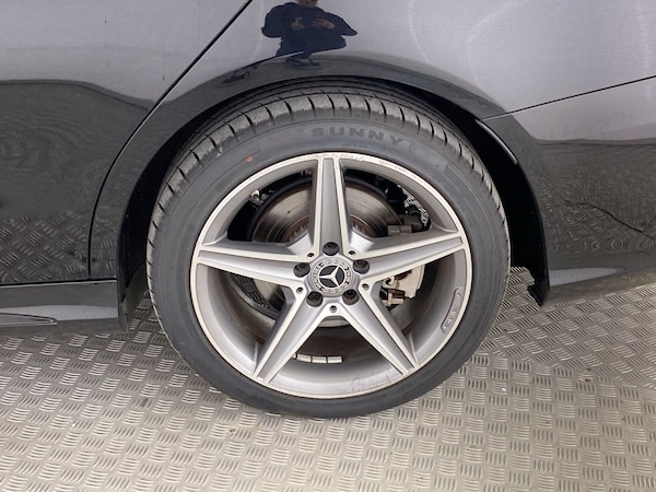 Used Mercedes-Benz C-Class 2018 for sale - 76044209: Photo 13