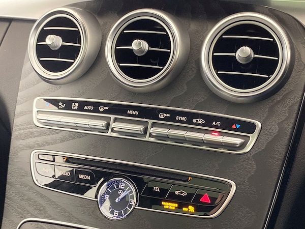 Used Mercedes-Benz C-Class 2018 for sale - 76044209: Photo 21