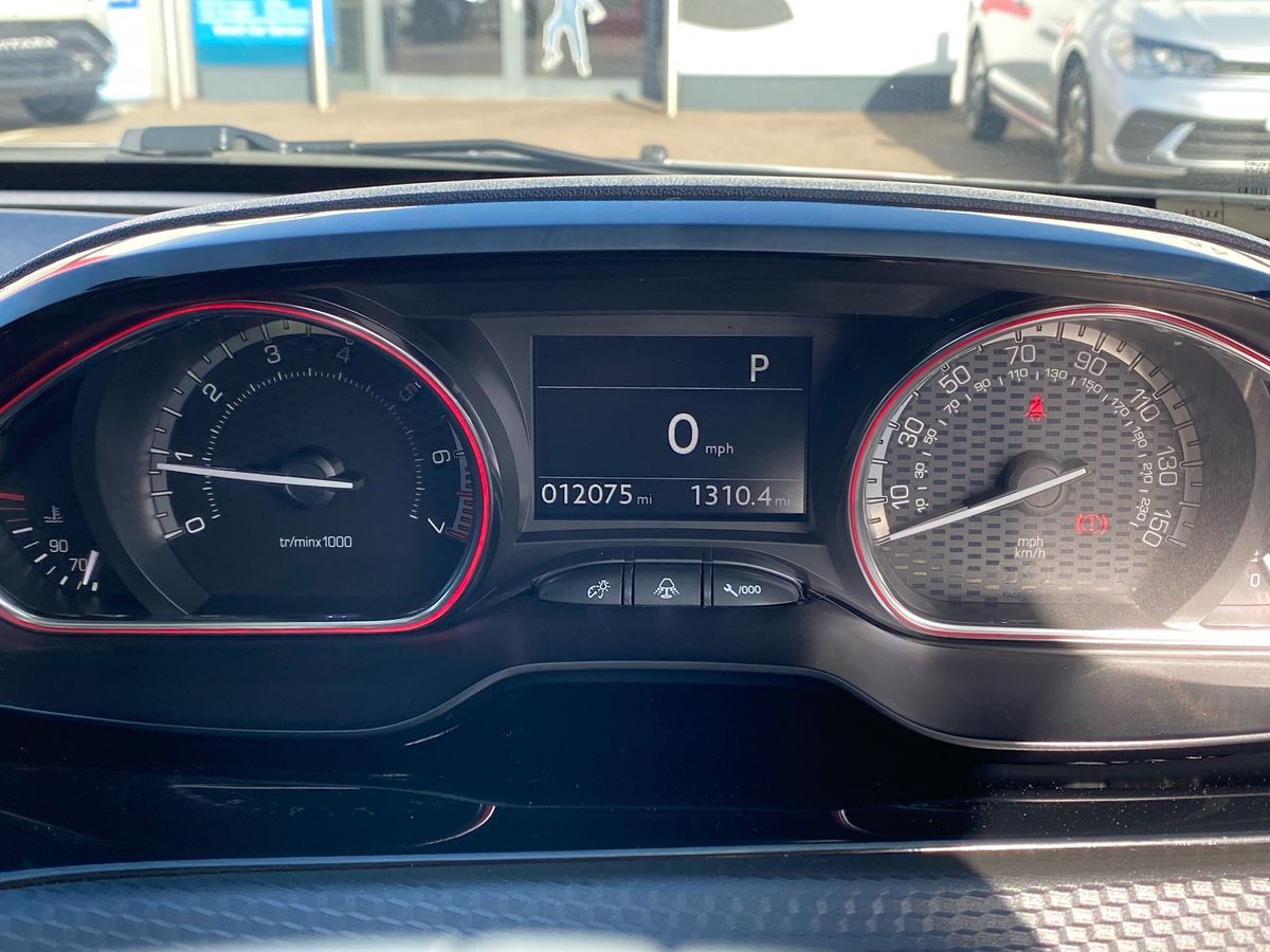 Used Peugeot 2008 2019 for sale - 77591219: Photo 19