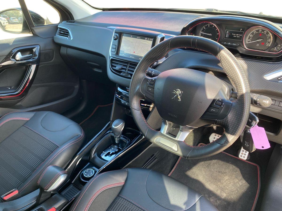 Used Peugeot 2008 2019 for sale - 77591219: Photo 9