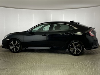 Used Honda Civic 2017 for sale - 76461493: Photo