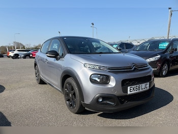 Used Citroen C3 2018 for sale - 77946842: Photo