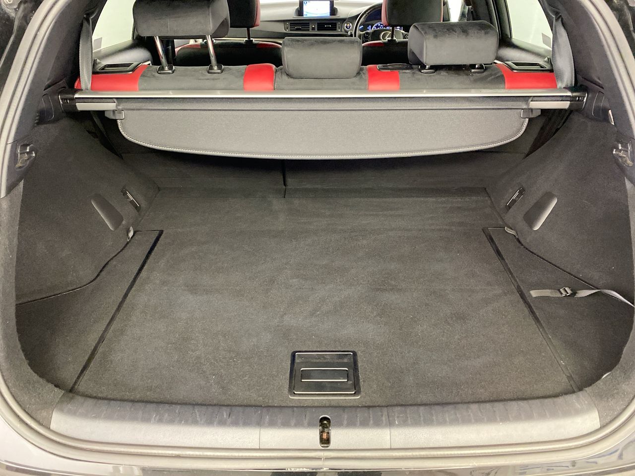 Used Lexus CT 2018 for sale - 76542732: Photo 23