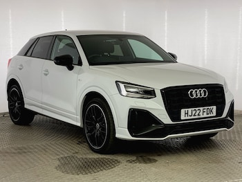 Audi - Q2
