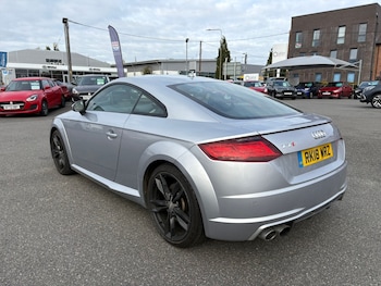 Used Audi TT 2018 for sale - 76302359: Photo 3