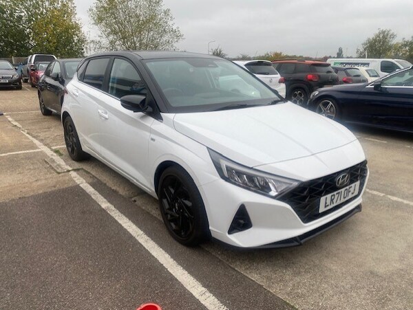 Used Hyundai i20 2021 for sale - 76272846: Photo 1