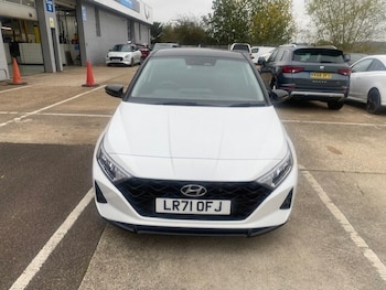 Used Hyundai i20 2021 for sale - 76272846: Photo 2