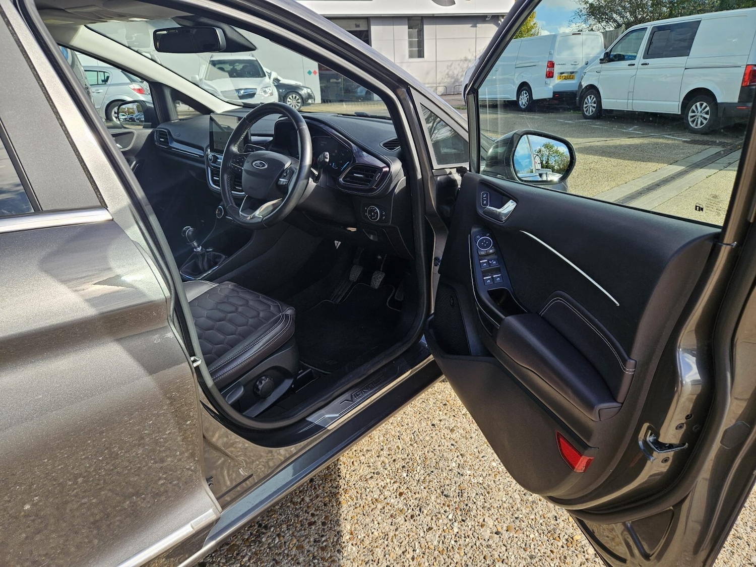 Used Ford Fiesta 2018 for sale - 76350846: Photo 11
