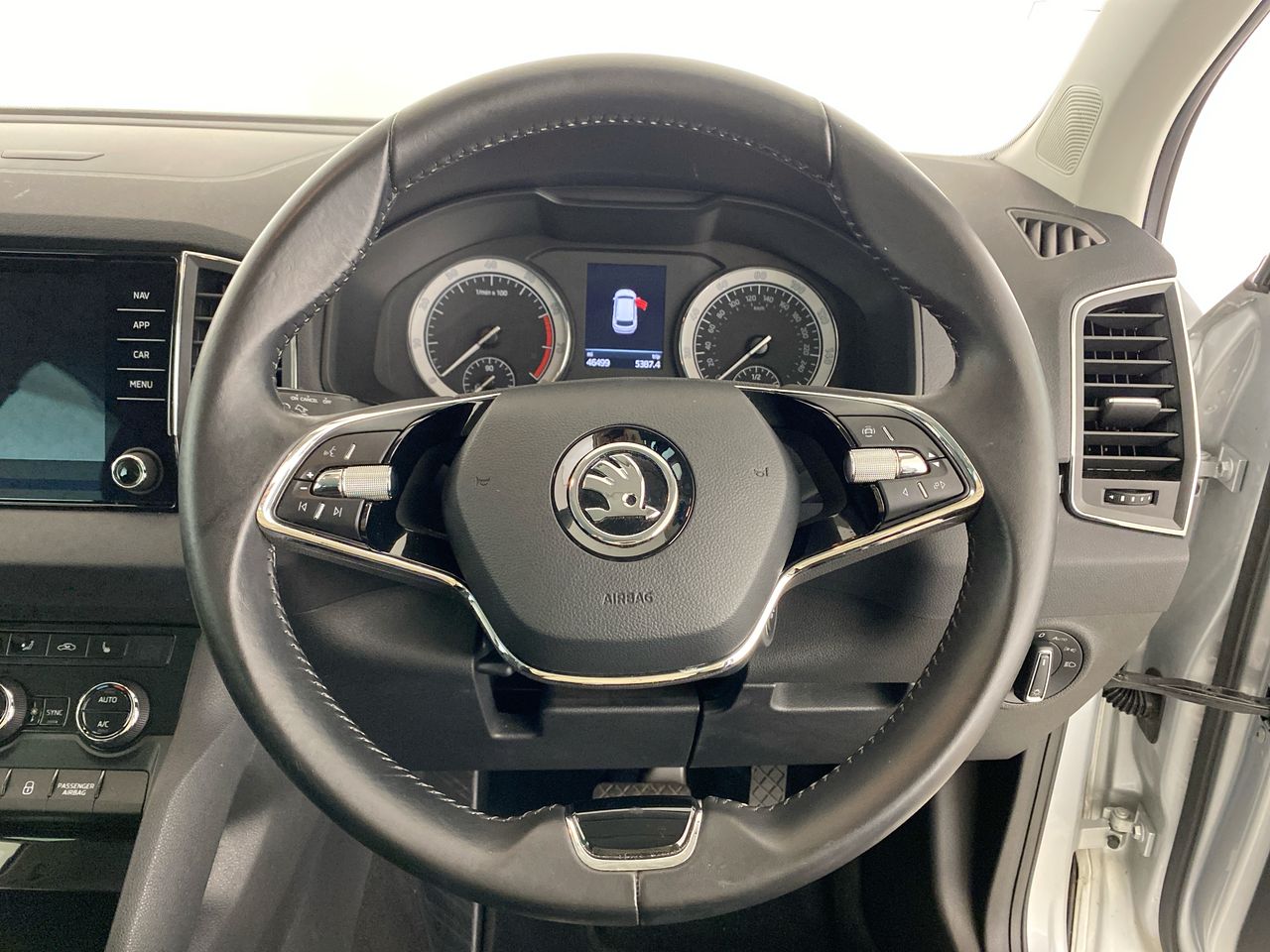 Used Skoda Karoq 2021 for sale - 76525950: Photo 16