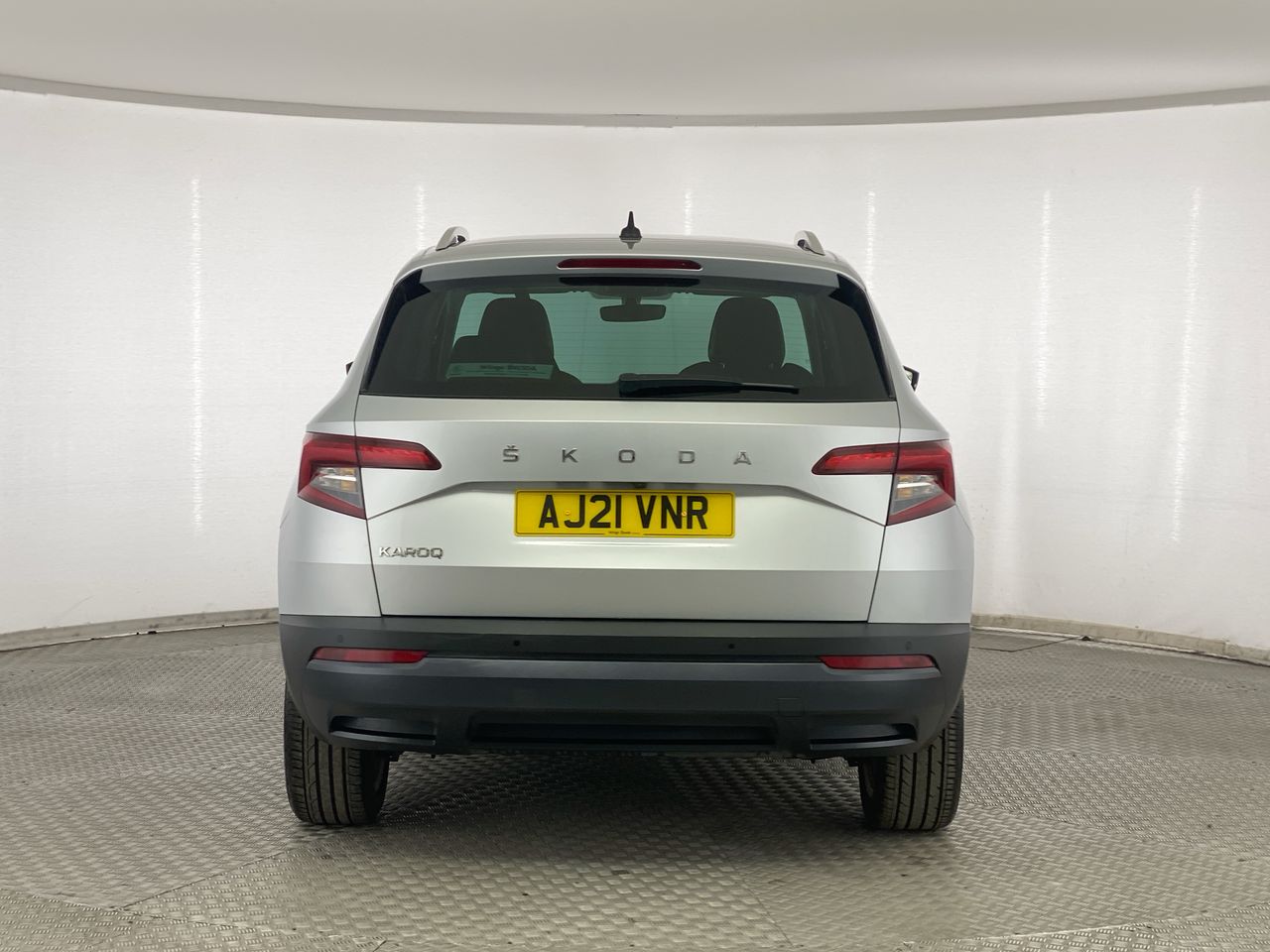 Used Skoda Karoq 2021 for sale - 76525950: Photo 6