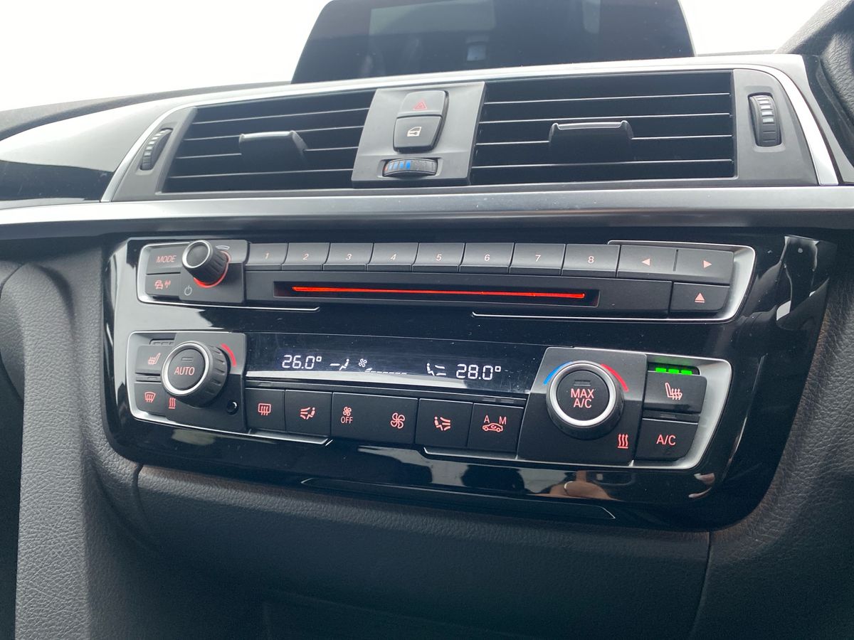 Used BMW 3 Series 2018 for sale - 76518418: Photo 14