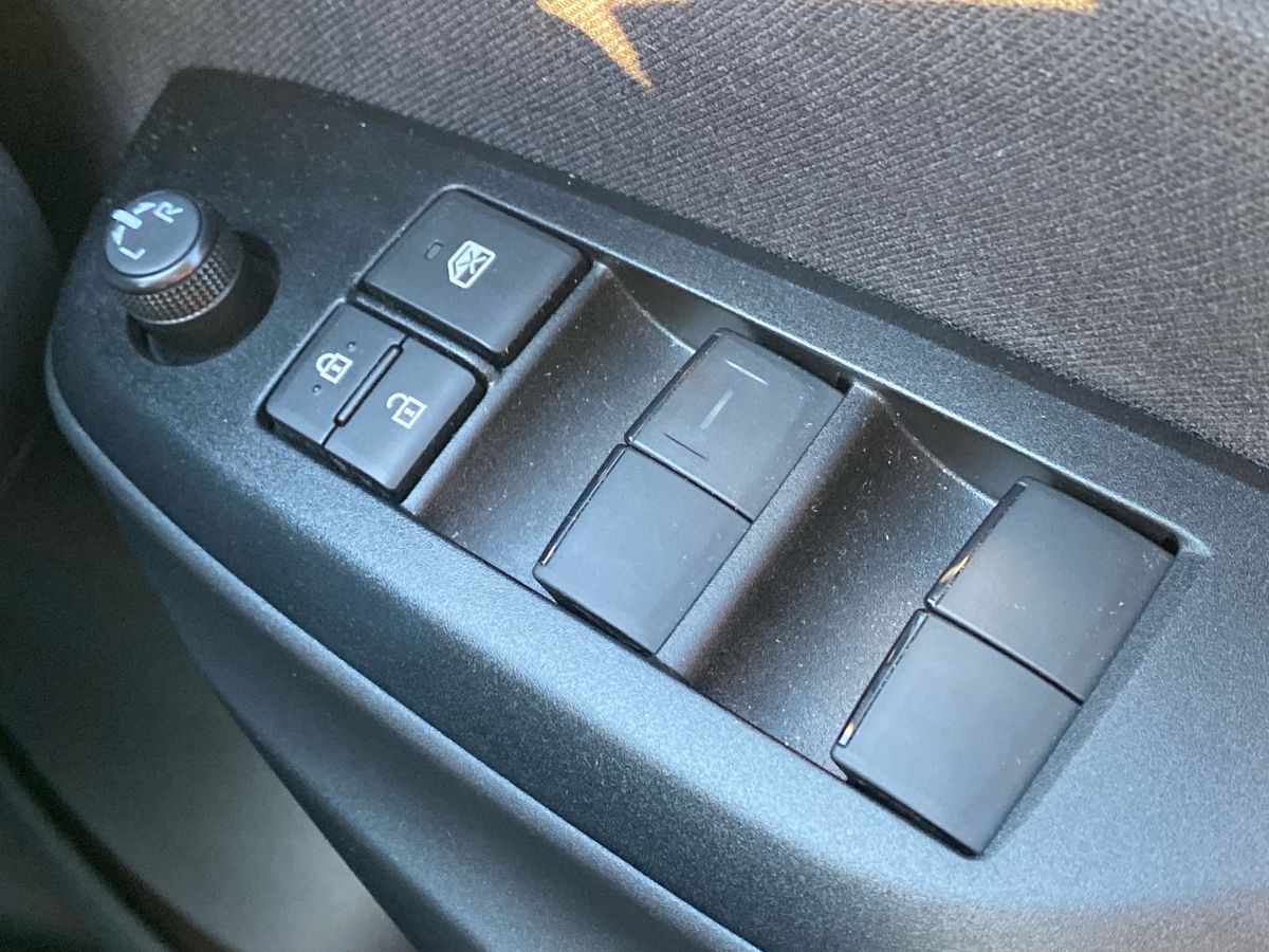 Used Toyota Yaris Cross 2025 for sale - 77946829: Photo 15