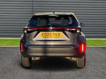 Used Toyota Yaris Cross 2025 for sale - 77946829: Photo